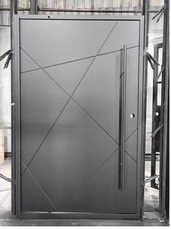 The Modena Pivot Single Door