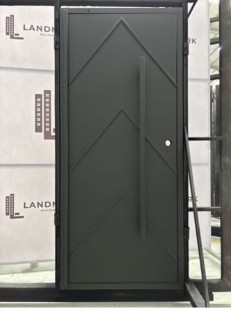 The Siena Pivot Single Door